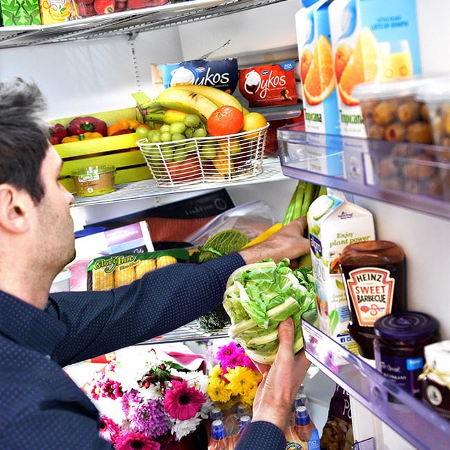 why-1 The Corner Fridge is a big fridge, the largest domestic fridge on the UK market. Easy to integrate with kitchen furniture.